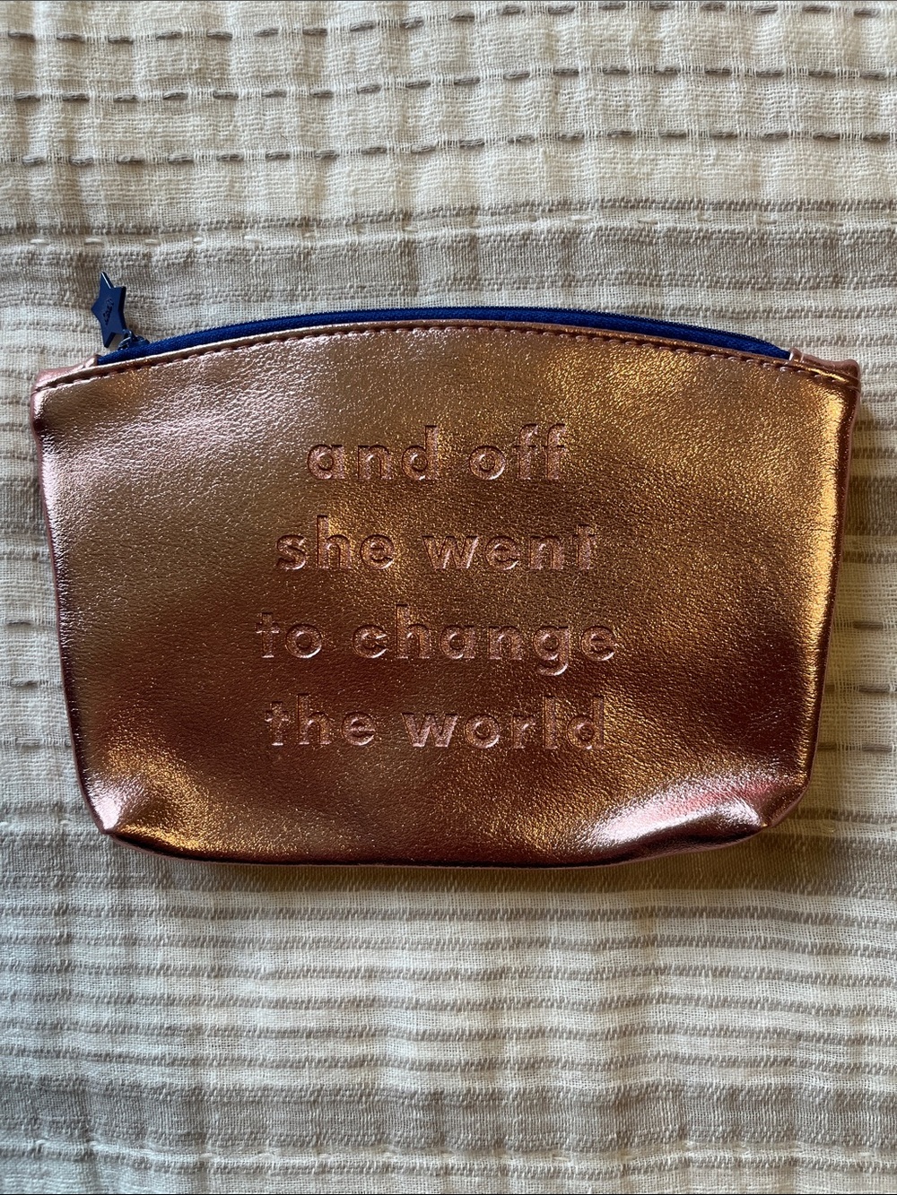 Assorted Small Pouch Collection - Picture 13 of 14